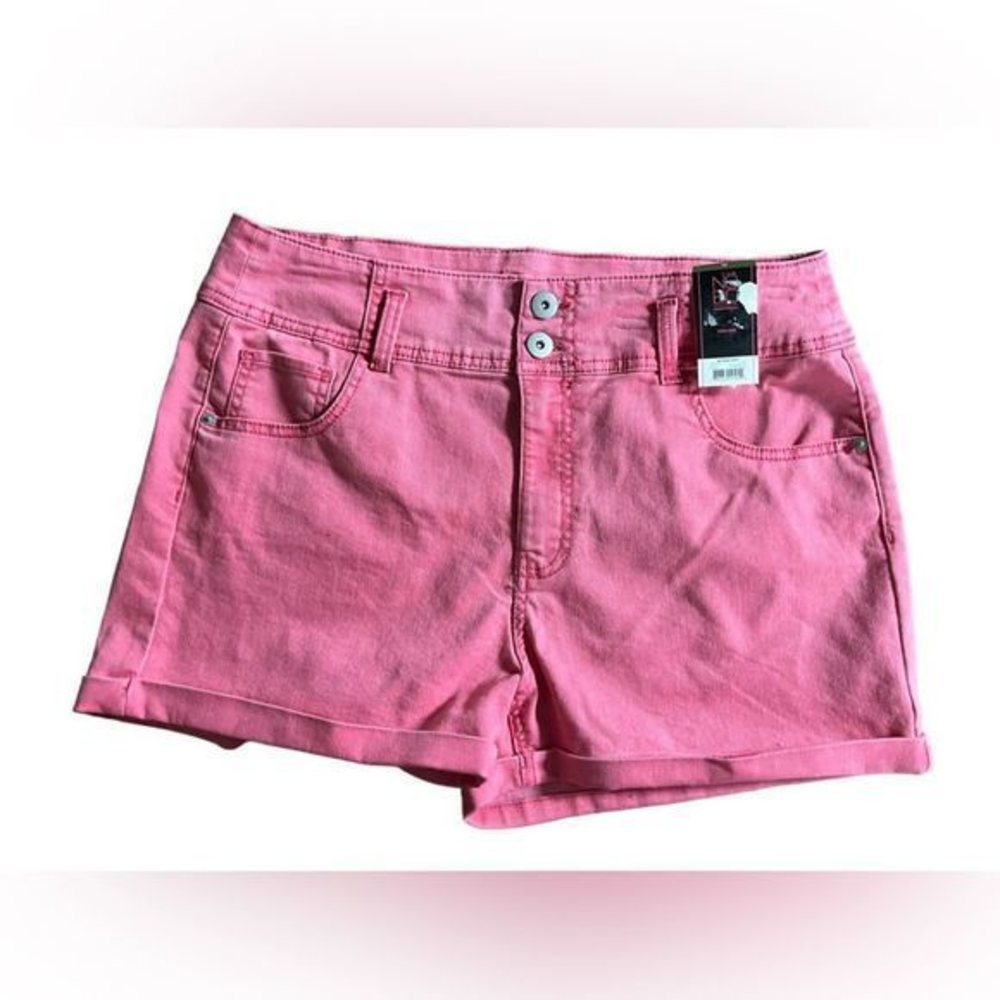 No Boundaries pink shorts size 17